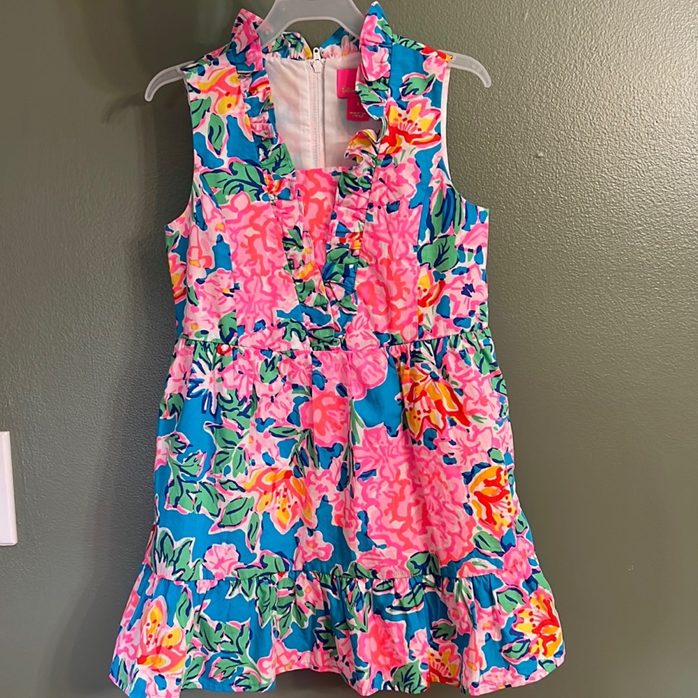 Girls size 5, Lilly Pulitzer dress.